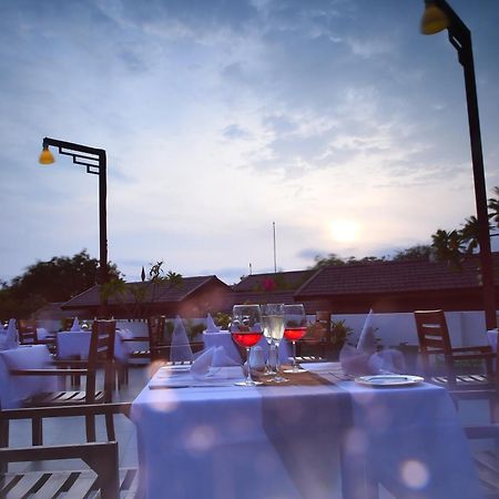 Zfreeti Hotel Nyaung-U Exterior foto
